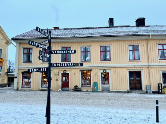 Bergslagen in Schweden: Holzstadt Nora und Pershyttan