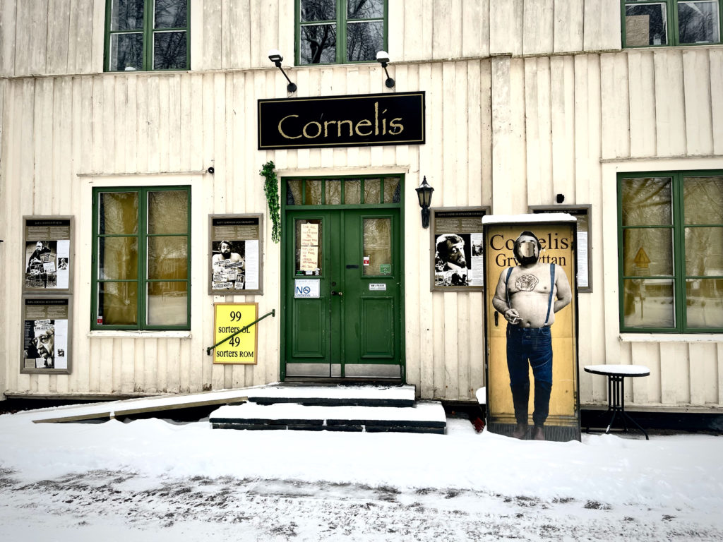 Der Pub Cornelis in der Stadt Grythyttan in Bergslagen, Schweden